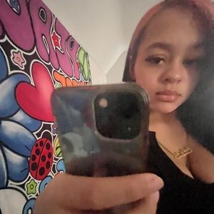 Meet your Posher, Jailysia